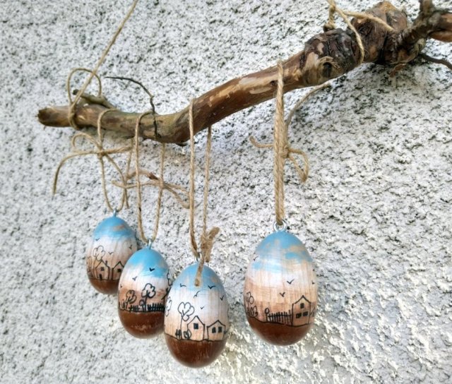 4 pisanki zawieszki, drewniane ręcznie malowane, dekoracje wielkanocne