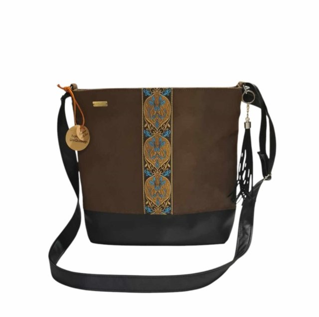 Torba na ramię listonoszka boho z chwostem