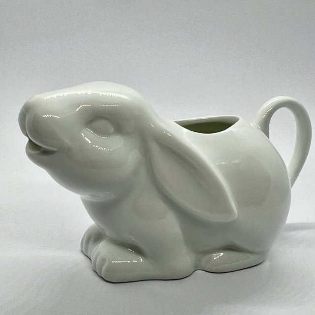 Wyjątkowy! ❤ White Rabbit Milk Jug - Two's Company  ❤