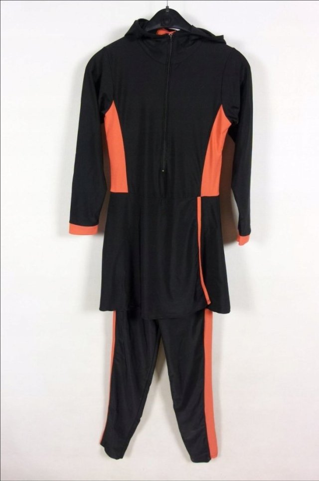 Philip jumsuit kombinezon sportowy treningi pływanie / L