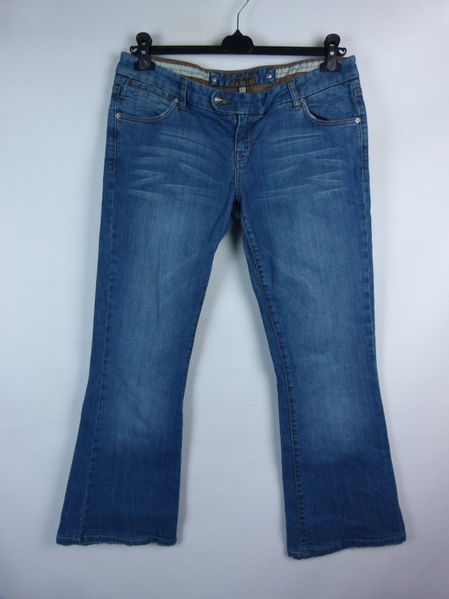 Karen Millen spodnie jeans biodrówki szersze doły nogawek / 42