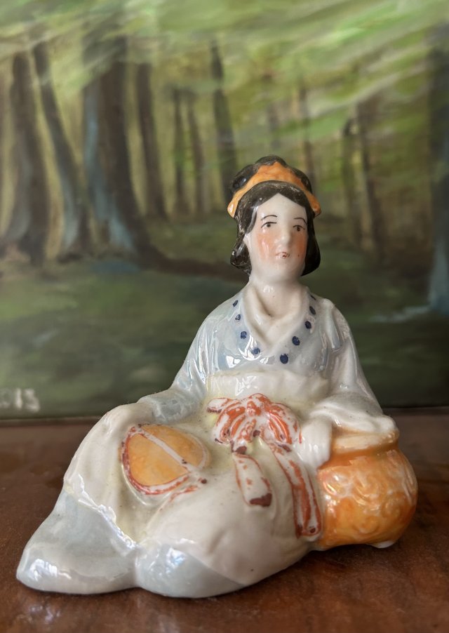 Miss made in Japan porcelanowa figurka ręcznie malowana