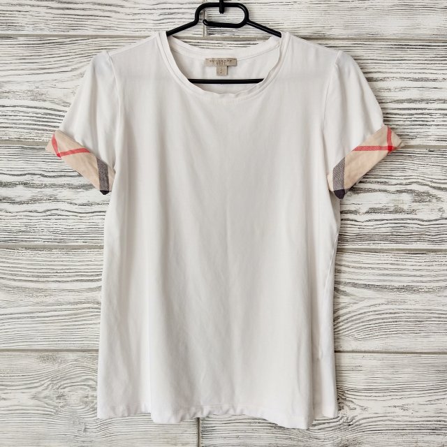 Burberry T-shirt