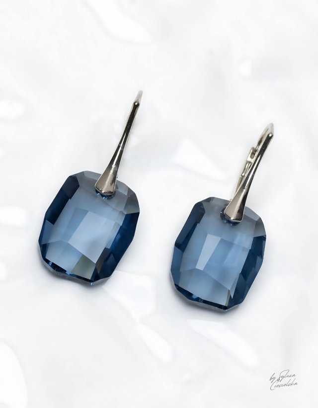 Srebrne kolczyki z kryształem Swarovski Denim Blue