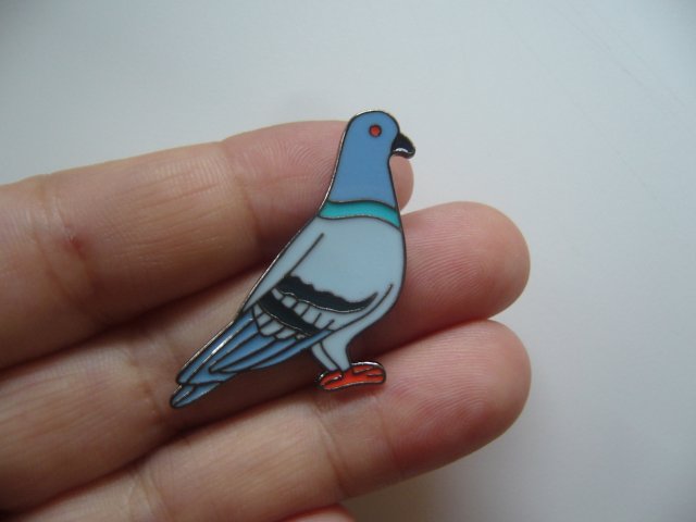 PIN PRZYPINKA BROSZKA PTAK GOŁĄB