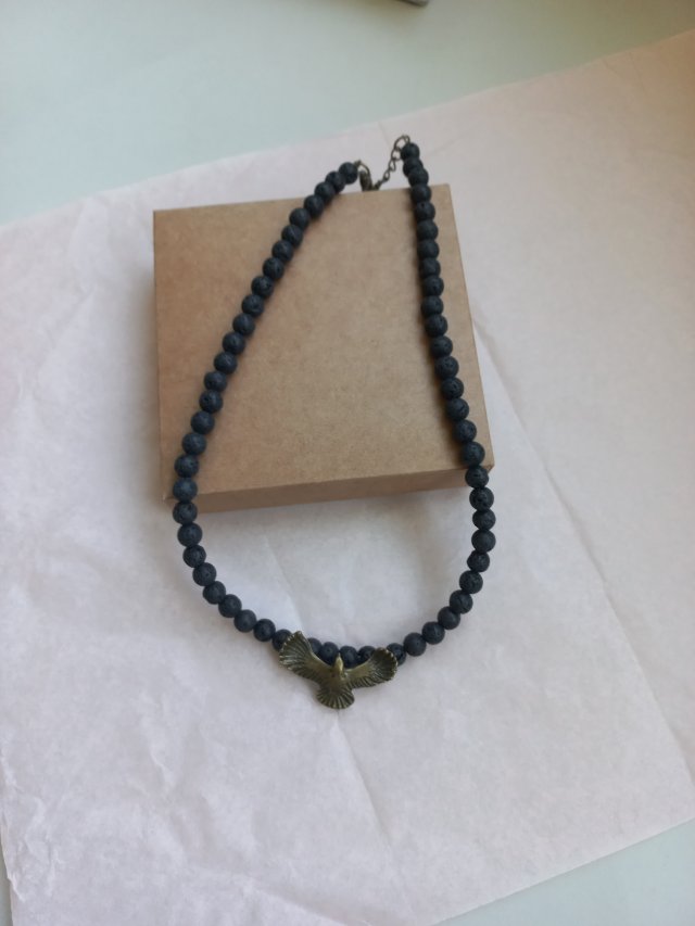 Czarny choker z ptakiem