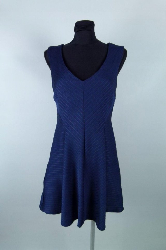 Miss Selfridge granatowa sukienka przed kolano 12 / 38