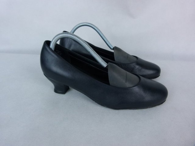 Hotter Shimmy skórzane czółenka skóra 7 / 41 prawy 26,5 cm lewy 27 cm