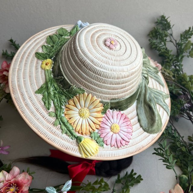Vintage Pottery Italian majolica Wall Hat ❤