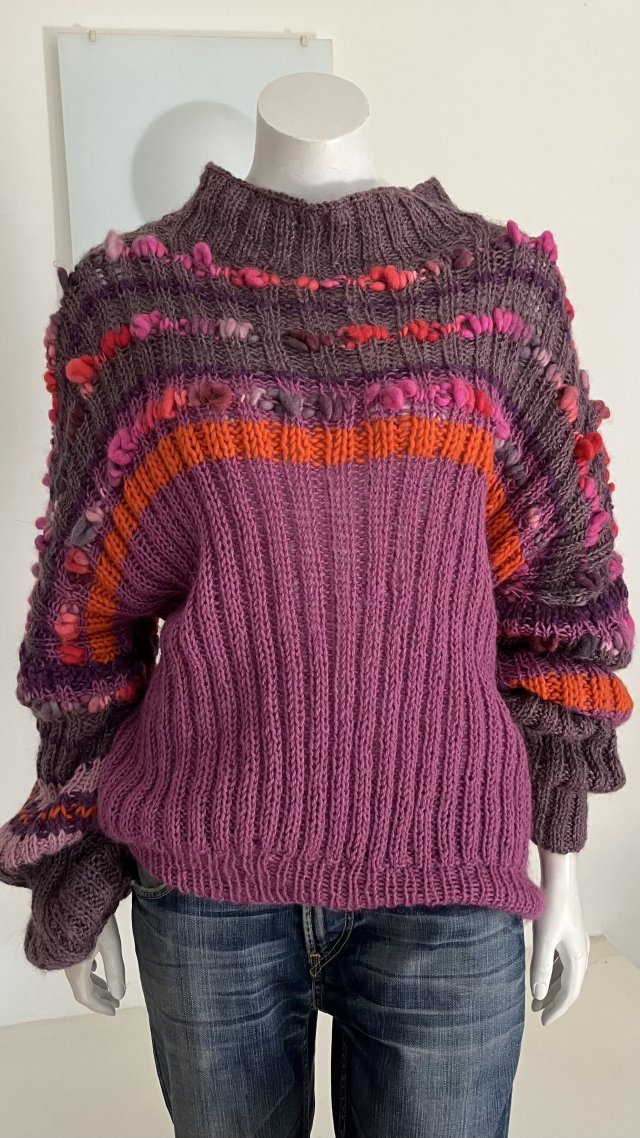 Unikatowy sweter
