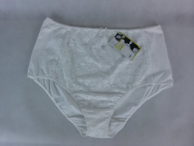 Marks&Spencer majtki wyższy stan 24 / 52 z metką