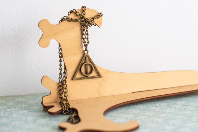 Naszyjnik z wisiorkiem - Insygnia śmierci - Harry Potter