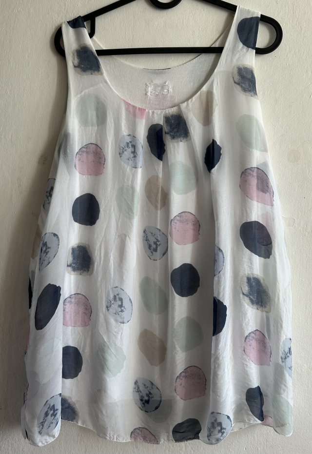 30% silk 70%viscose Made in Italy efektowna ciekawa w grochy