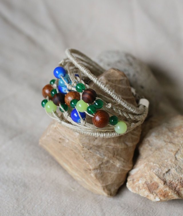 Bransoletka boho w kolorach Ziemi