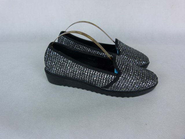 Coura mokasyny srebrno czarne 37 23,5 cm