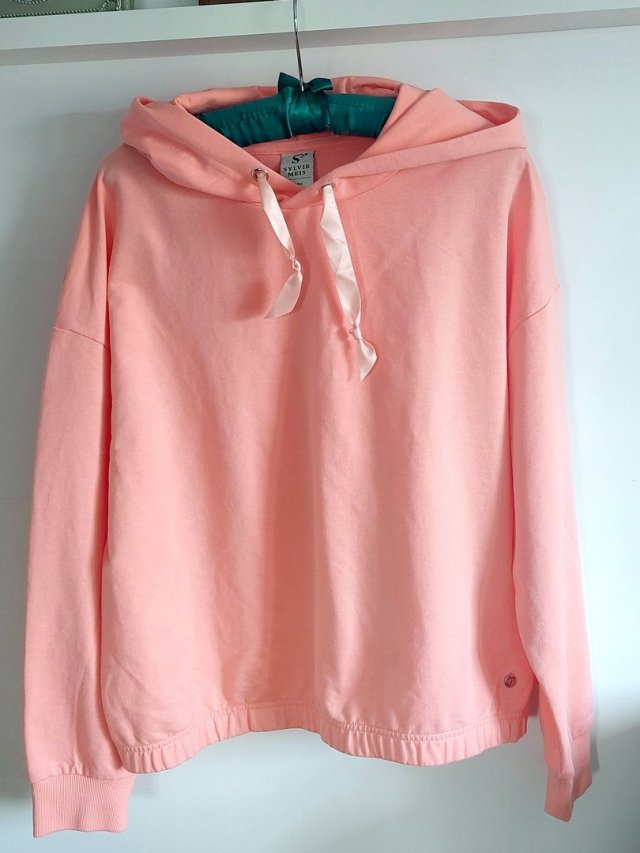 dresowa bluza z kapturem