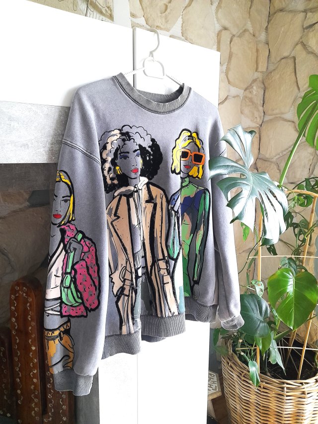 Bluza szara z motywem M L