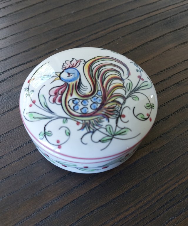 Portugalska porcelana puzderko ręcznie malowane  dekoracja  ptak