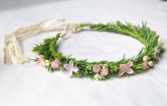 Pudrowy Świt – romantyczny wianek handmade w pastelowych tonach