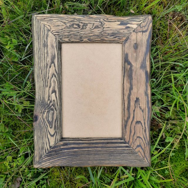 Drewniana rama - (15x23 cm)