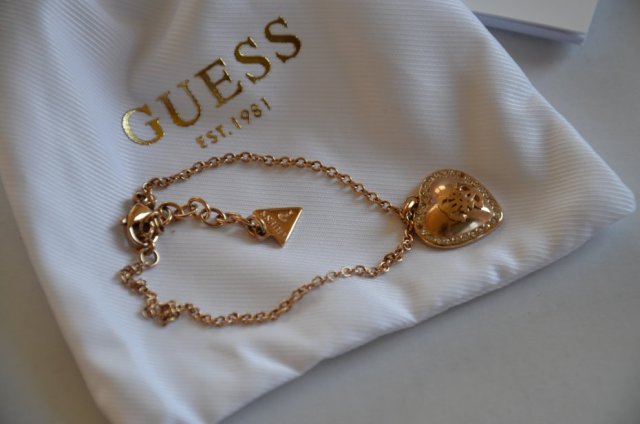 bransoletka Guess serce cyrkonie