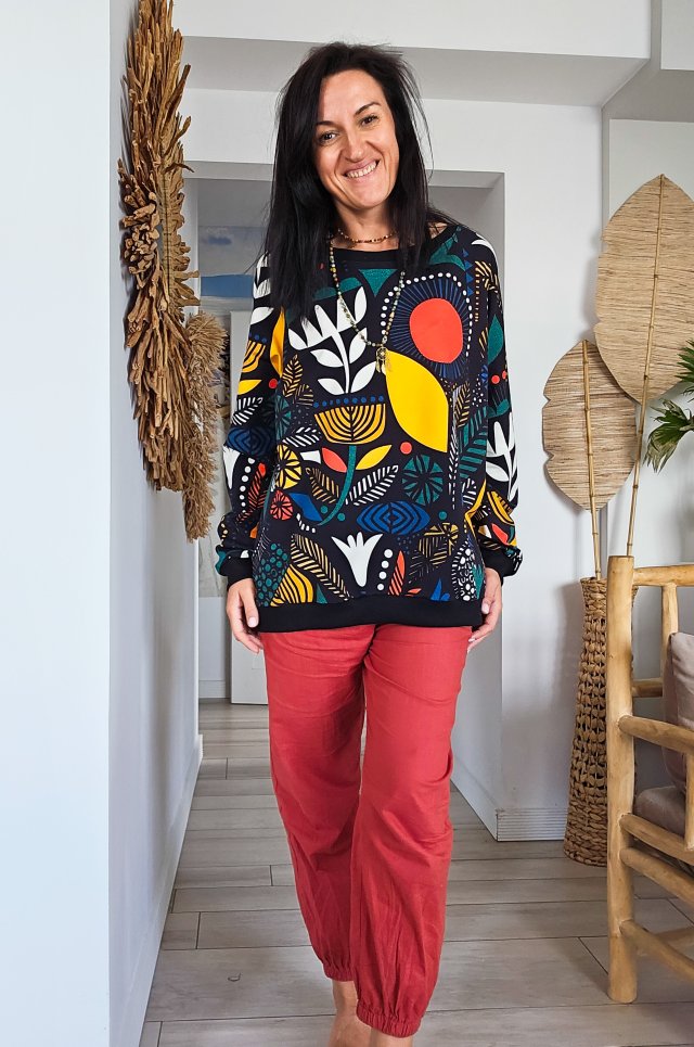 Bluza w folkowy wzór
