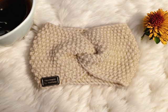 Opaska na drutach handmade ciepła