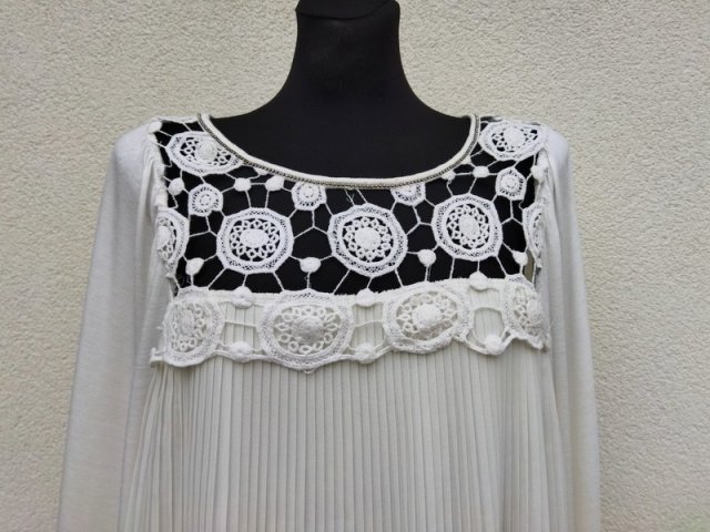RIVER ISLAND - EFEKTOWNA BLUZKA