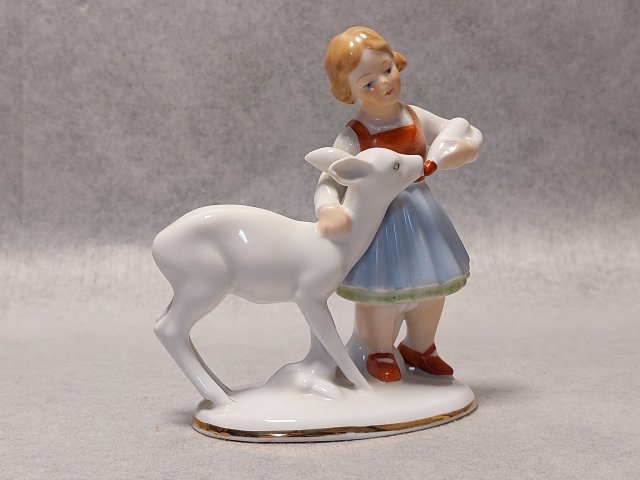Gerlod TETTAU Porcelanowa Figura Dziewczynka z sarenką Bavaria Bardzo ładna!
