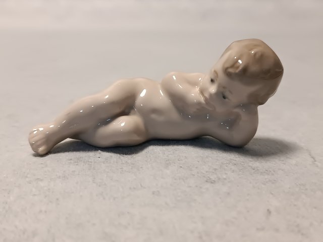 LLADRO seria NAO Jezusek Jezus do szopki Boże Narodzenie