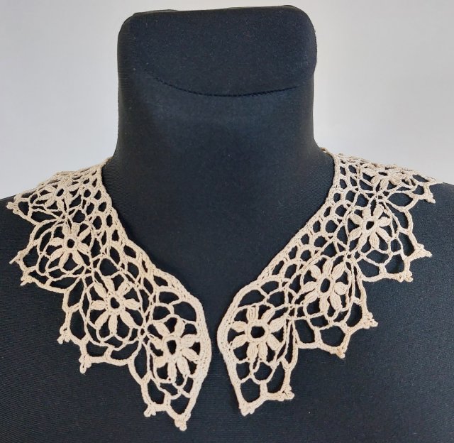 Koronkowy kołnierzyk ażurowy  handmade