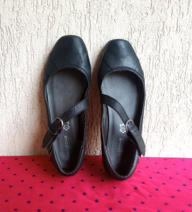 Footglove zapinane na skos