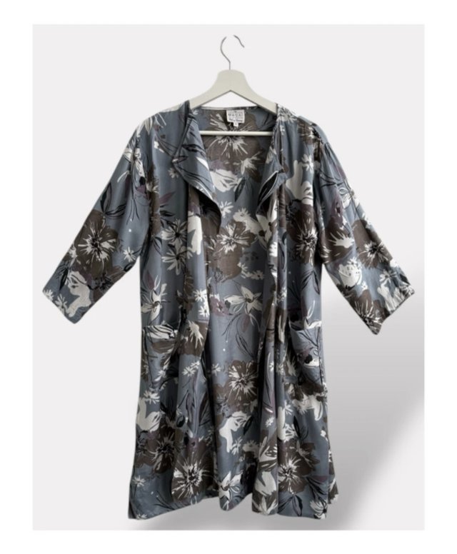 Vintage Kimono by Masai 100% viscose