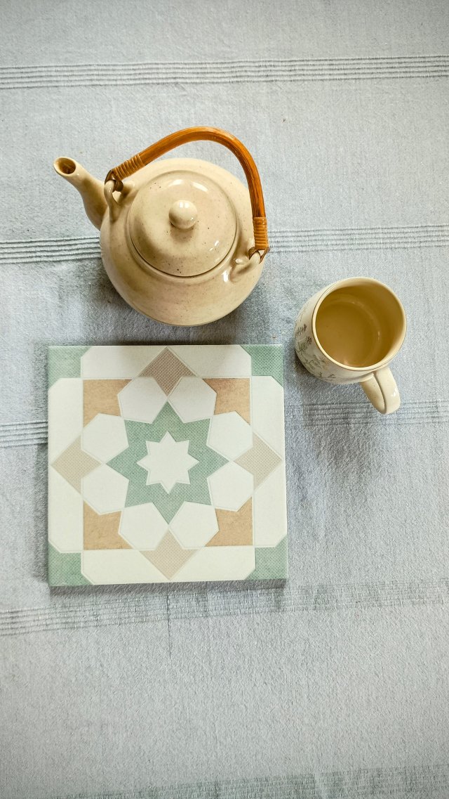Podkładka ceramiczna na stół