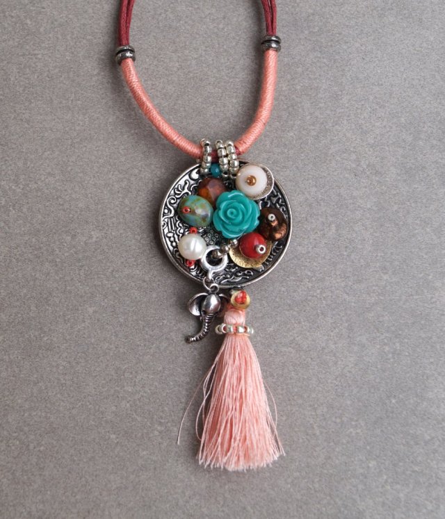 Delikatny naszyjnik z koralikami w stylu boho