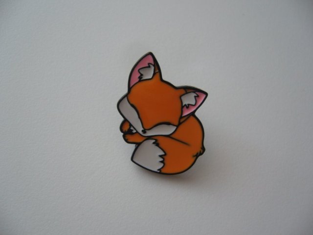 PIN PRZYPINKA BROSZKA LISEK