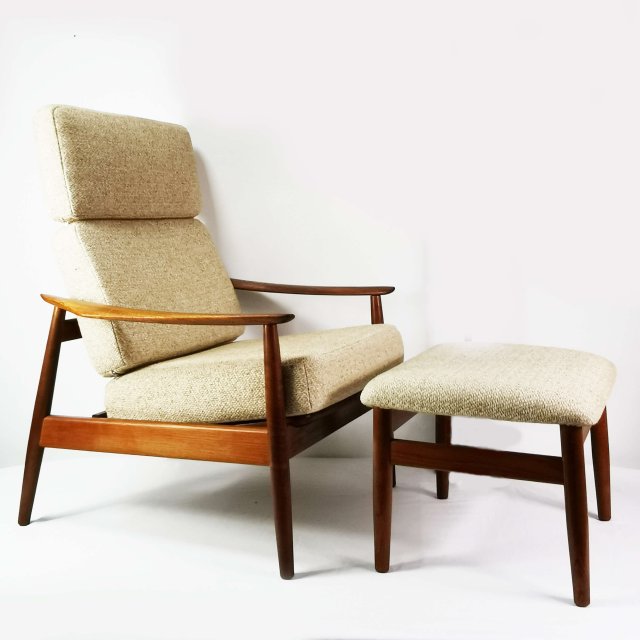 Designerski fotel z podnóżkiem, Cado, proj. Arne Vodder, Dania, lata 60