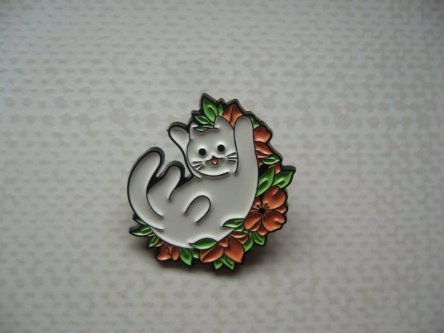 PIN PRZYPINKA BROSZKA KOTEK