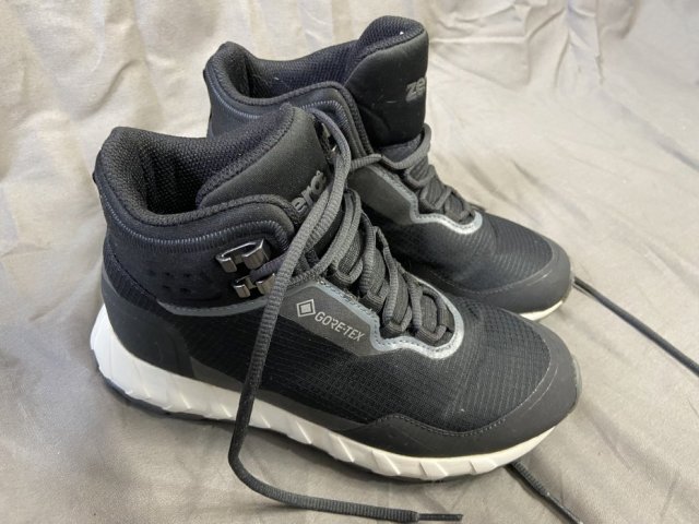 gore-tex 36