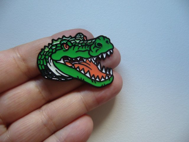 PIN PRZYPINKA BROSZKA KROKODYL GŁOWA KROKODYLA