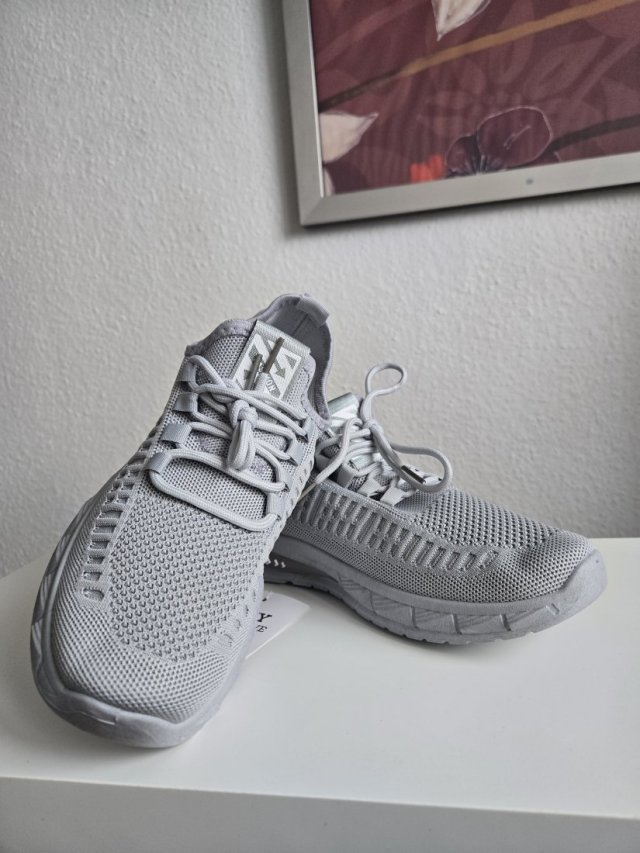 Buty rozmiar 40.5