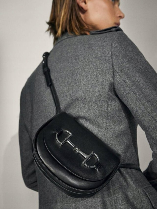 MASSIMO DUTTI / SKÓRA