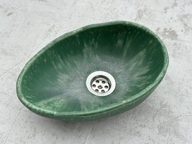 Umywalka ceramiczna do małej łazienki