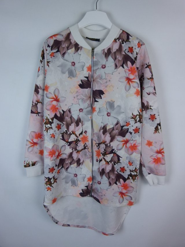 Venus cienka dłuższa bluza w kwiaty 10 / 38