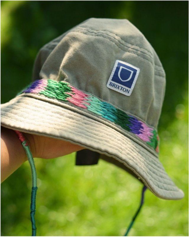 Bucket hat Brixton przeróbka handmade (upcycling)