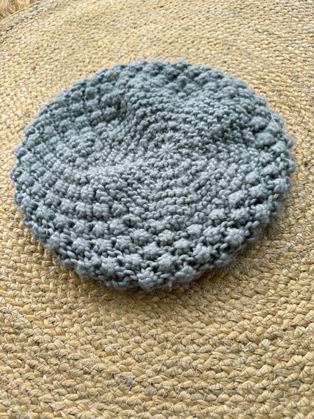 Beret z wełną