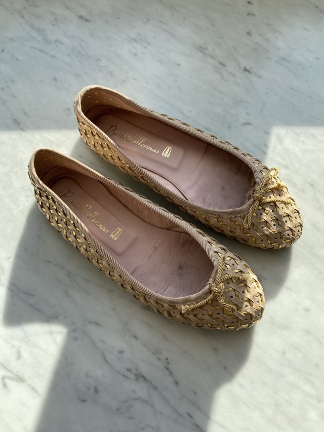 PRETTY BALLERINAS / SKÓRA