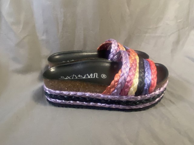 SixtySeven klapki 36