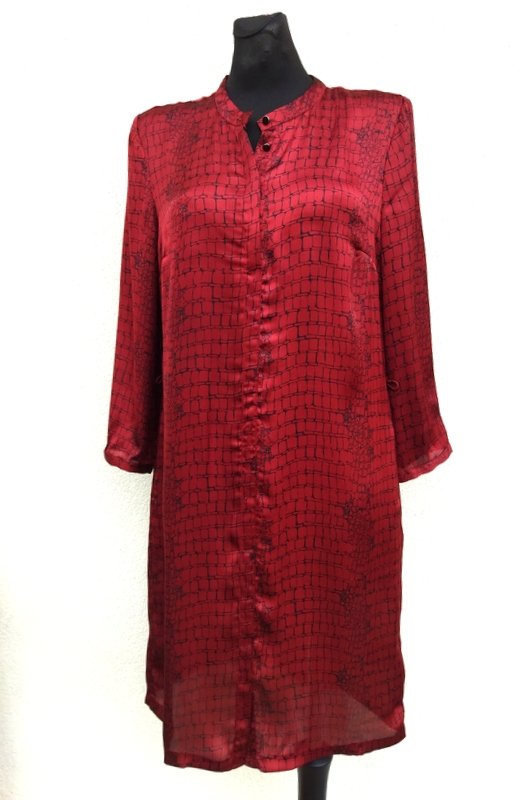 CLEMENTS RIBEIRO - SUKIENKA