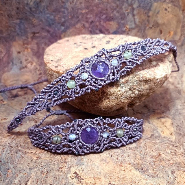 BONA ametyst i kamień księżycowy w makramie komplet pleciony boho chic